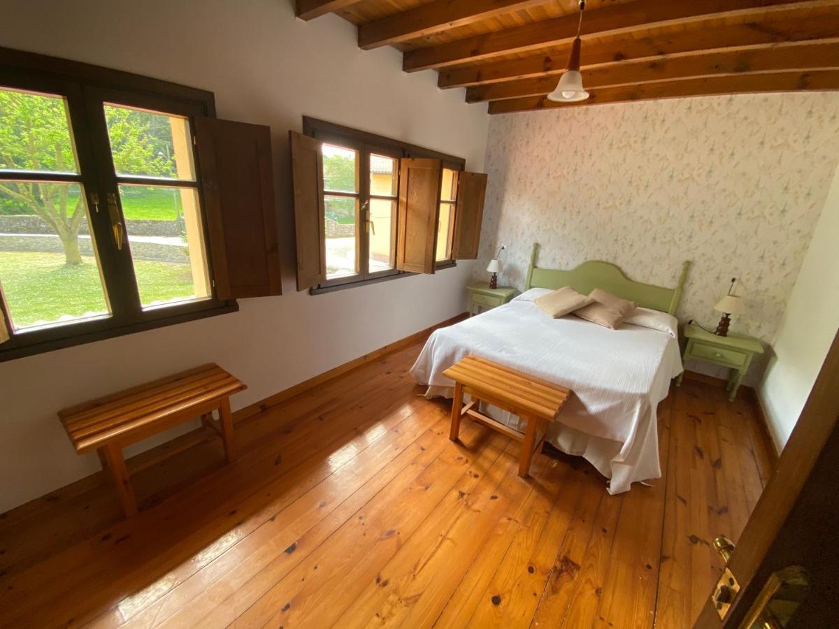 Apartamentos San Juan 1 Lledias Bagian luar foto